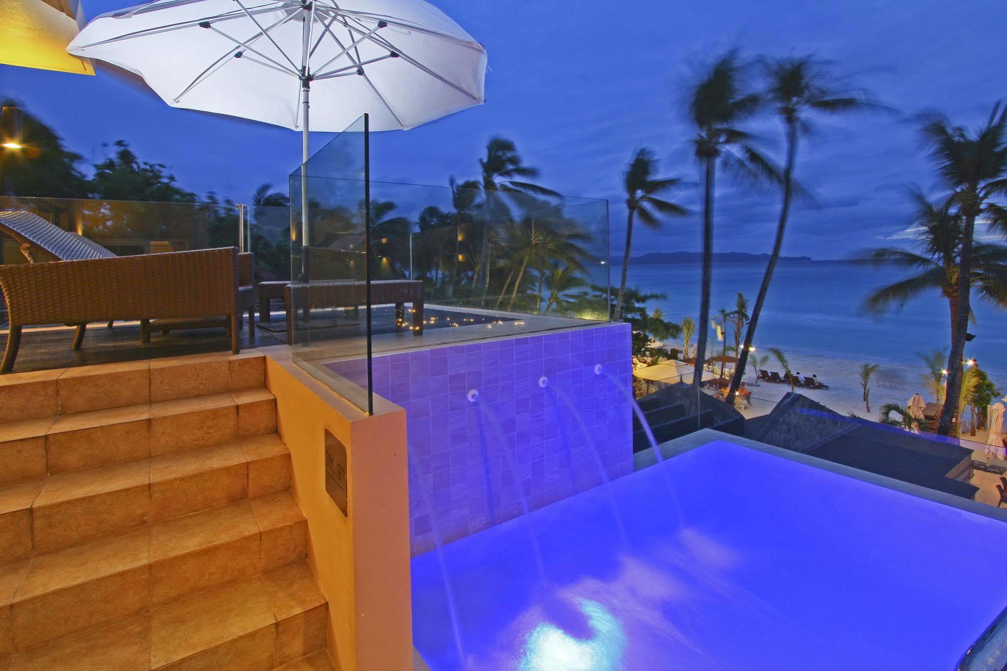Two Seasons Boracay Resort Balabag  Exterior photo
