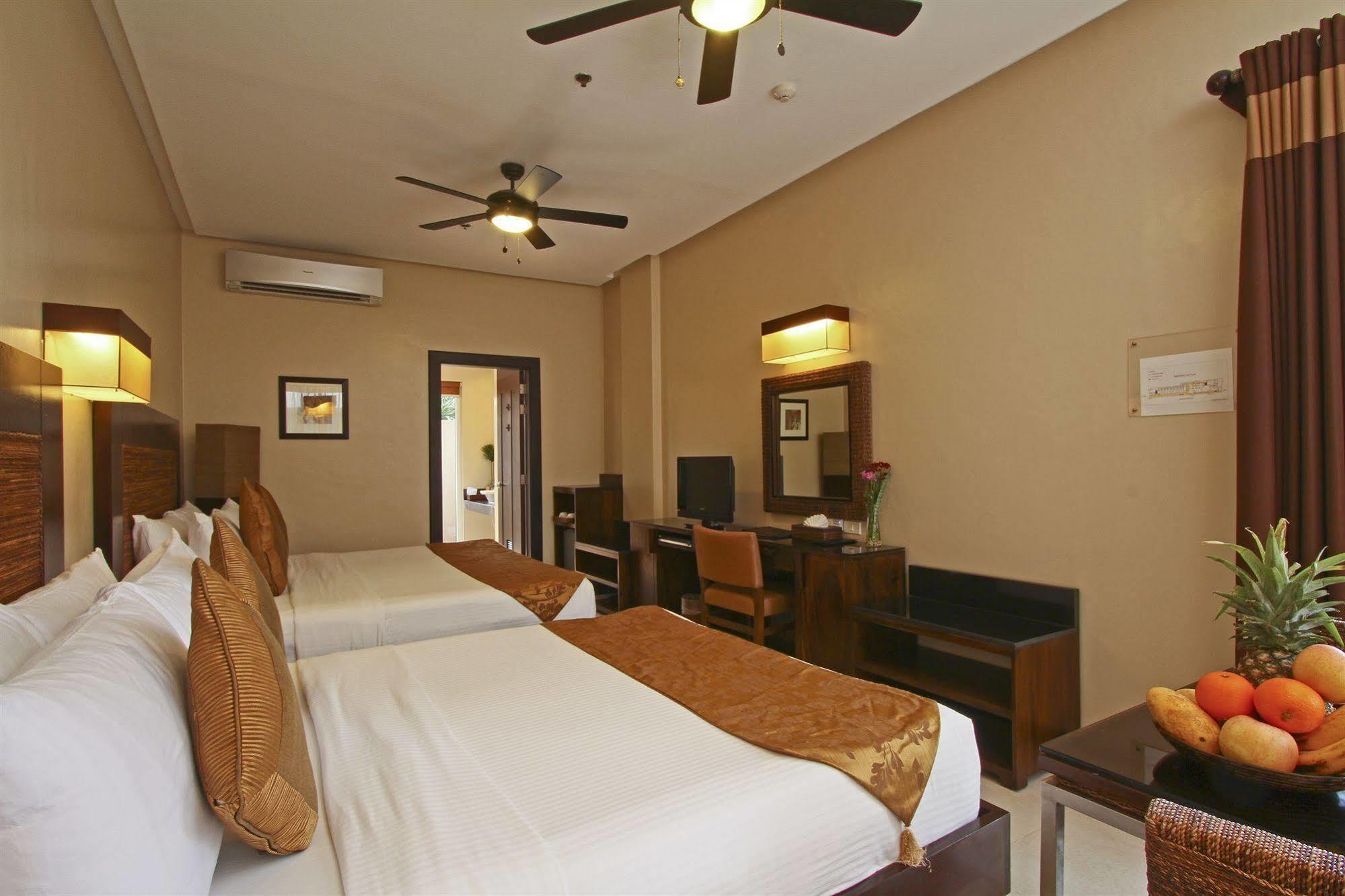 Two Seasons Boracay Resort Balabag  Exterior photo